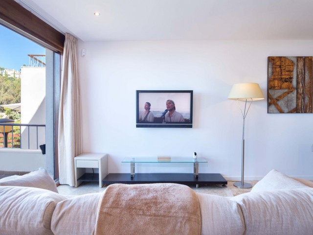 3 Bedrooms Apartment in Altos de los Monteros