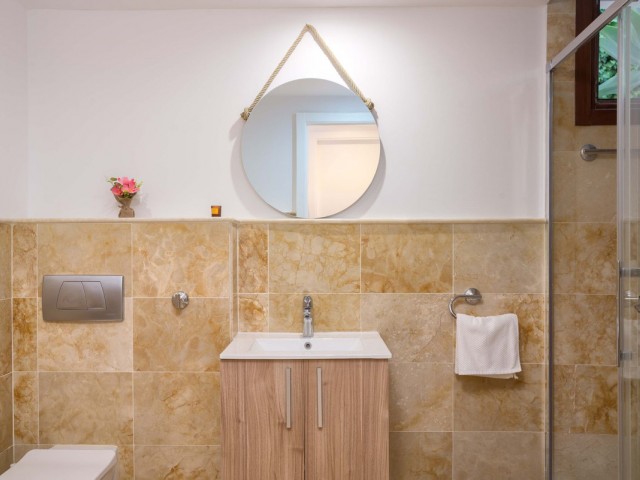 3 Bedrooms Apartment in Altos de los Monteros