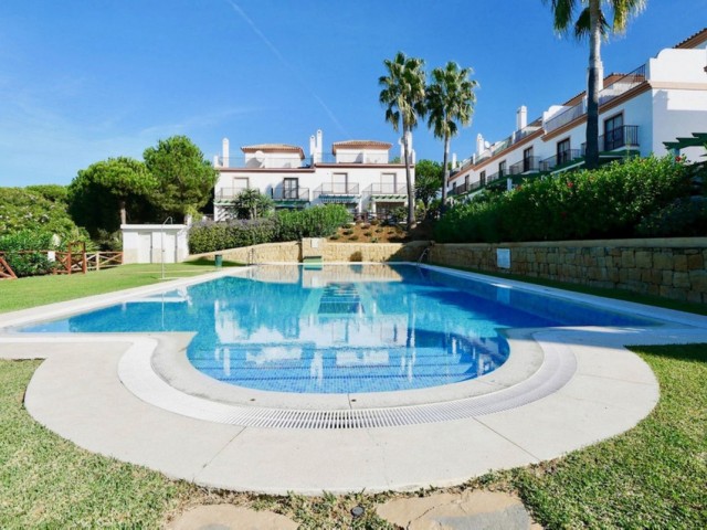 2 Bedrooms Townhouse in Marbella