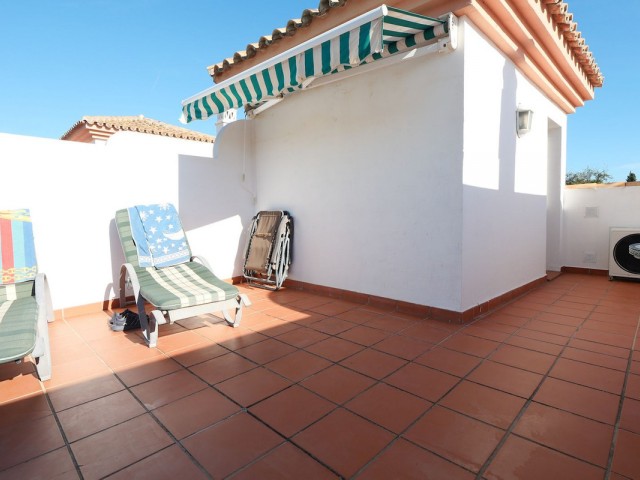 2 Bedrooms Townhouse in Marbella