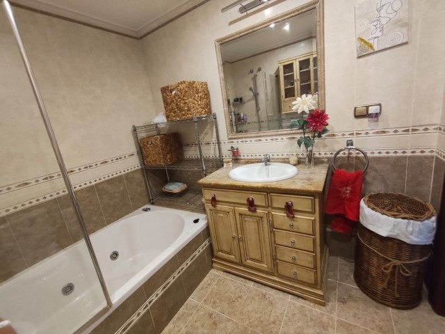 Penthouse in Estepona