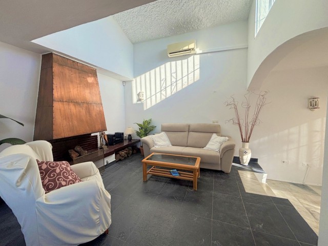 2 Schlafzimmer Villa in Casares Playa