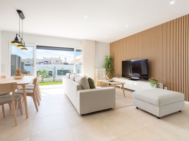 4 Slaapkamer Rijtjeshuis in La Cala de Mijas