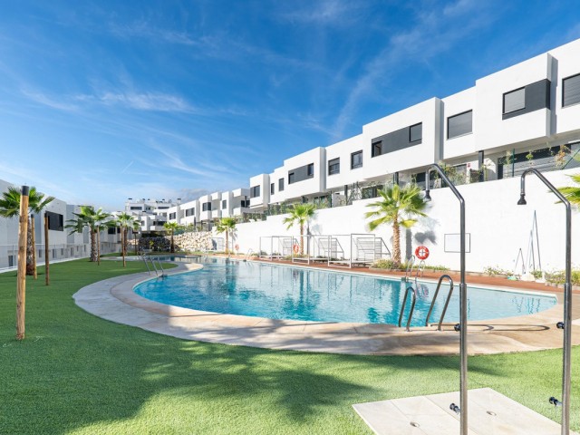 4 Slaapkamer Rijtjeshuis in La Cala de Mijas