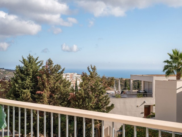 3 Bedrooms Apartment in Altos de los Monteros