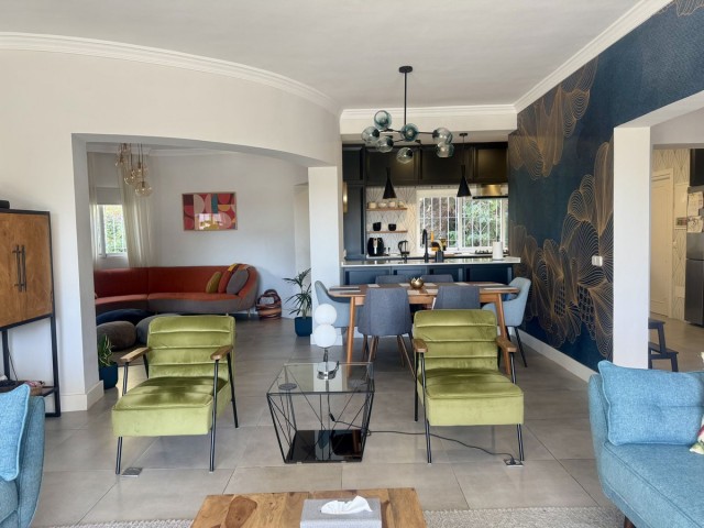 4 Bedrooms Villa in Marbella