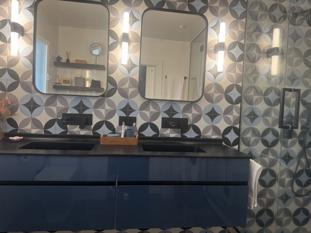 4 Bedrooms Villa in Marbella