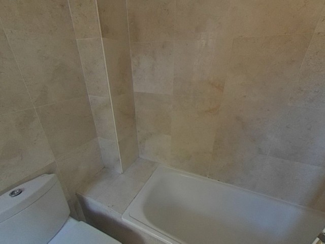 2 Bedrooms Apartment in Elviria