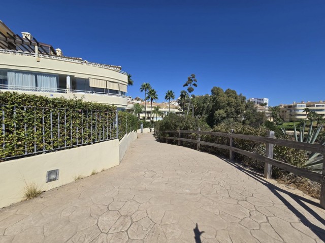 2 Soveroms Leilighet i Torrequebrada