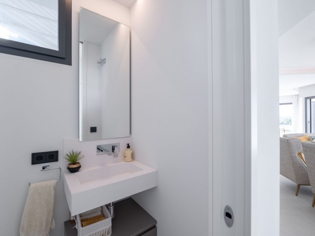 3 Bedrooms Townhouse in Estepona