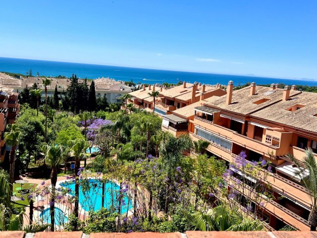 Apartamento con 3 Dormitorios  en The Golden Mile