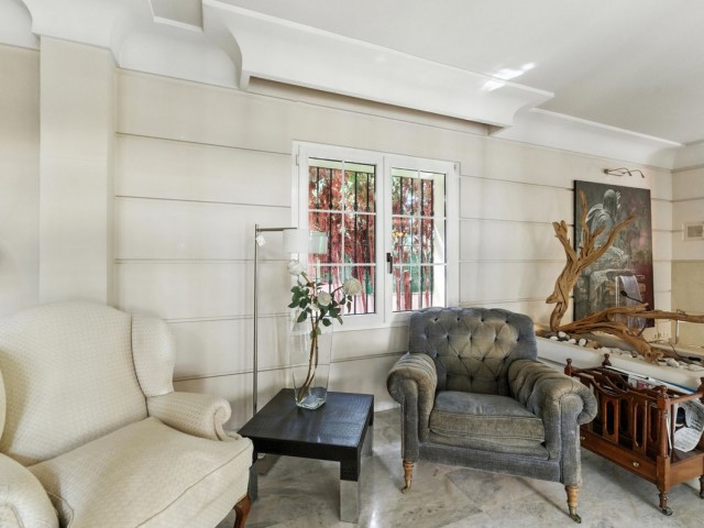 10 Bedrooms Villa in Marbella