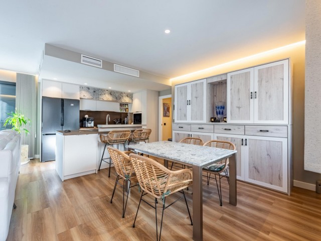 4 Sovrums Lägenhet i Estepona