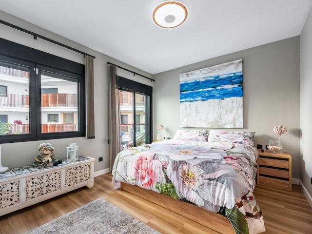 4 Sovrums Lägenhet i Estepona