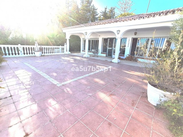 Villa, Estepona
