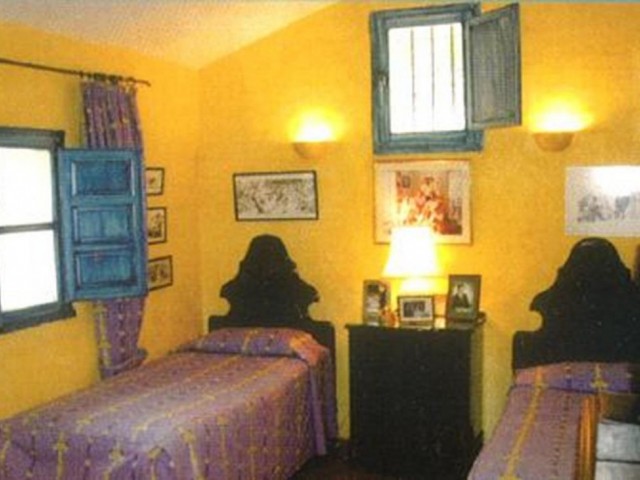 4 Soveroms Villa i Estepona