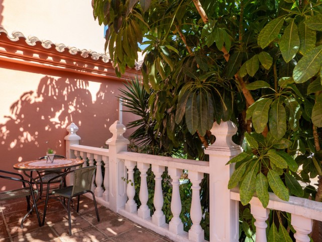 4 Bedrooms Villa in Nueva Andalucía