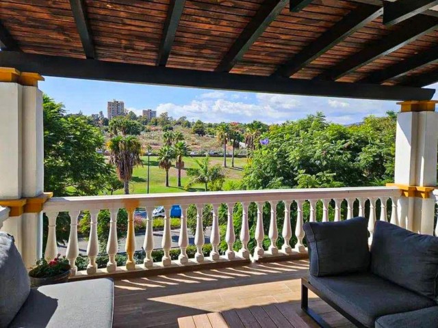 2 Bedrooms Apartment in Nueva Andalucía