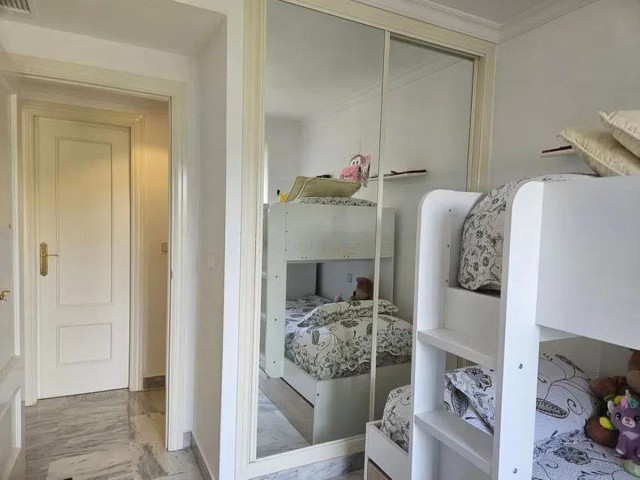 2 Bedrooms Apartment in Nueva Andalucía