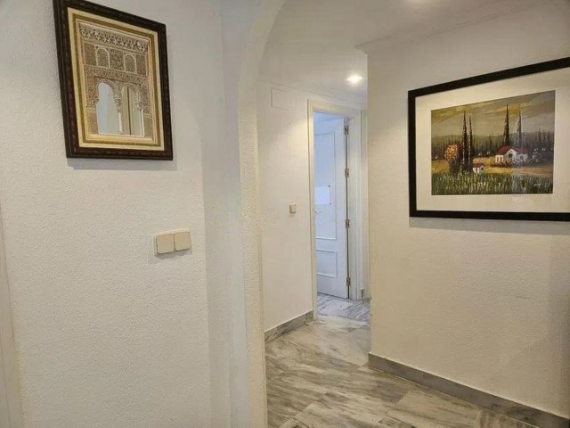 2 Bedrooms Apartment in Nueva Andalucía