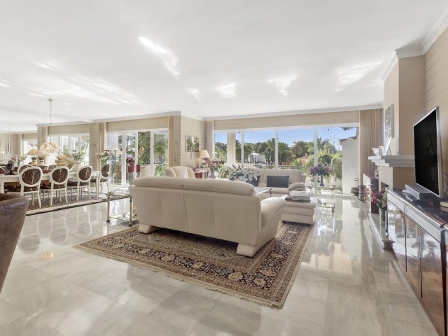 3 Soveroms Leilighet i El Presidente