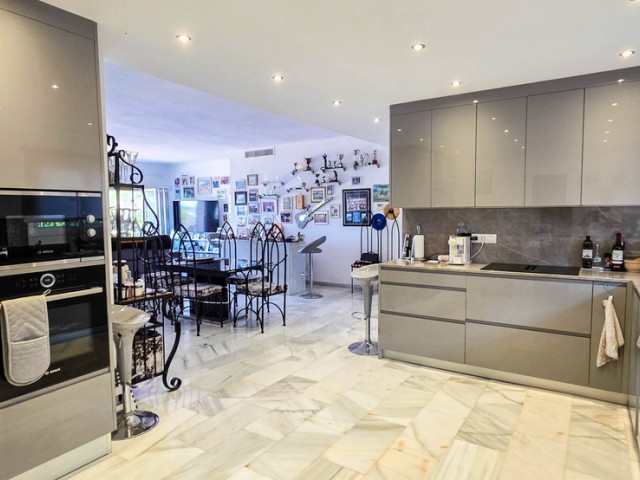 5 Soveroms Villa i La Duquesa