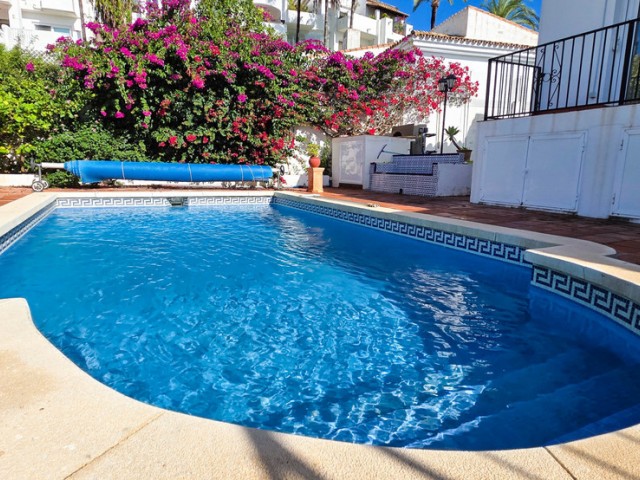 5 Soveroms Villa i La Duquesa