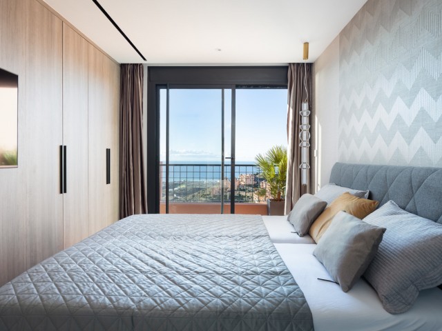 Apartamento con 3 Dormitorios  en Mijas Costa