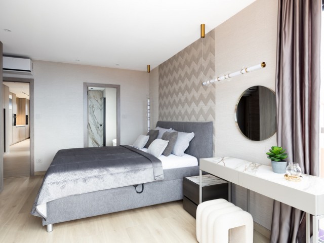 Apartamento con 3 Dormitorios  en Mijas Costa