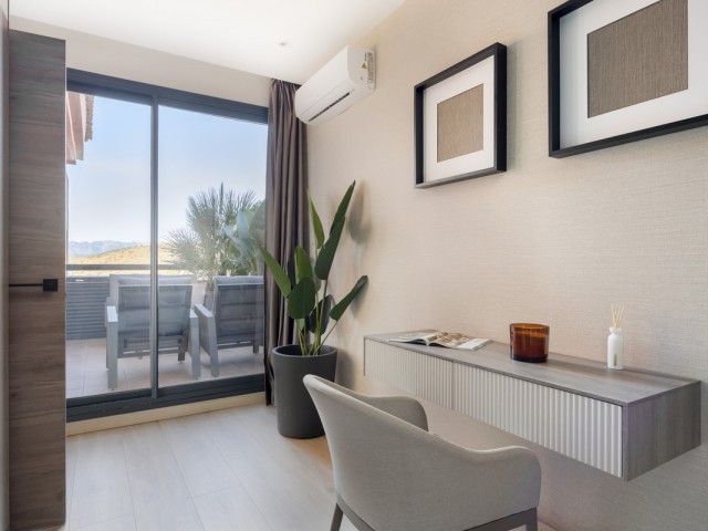 Apartamento con 3 Dormitorios  en Mijas Costa