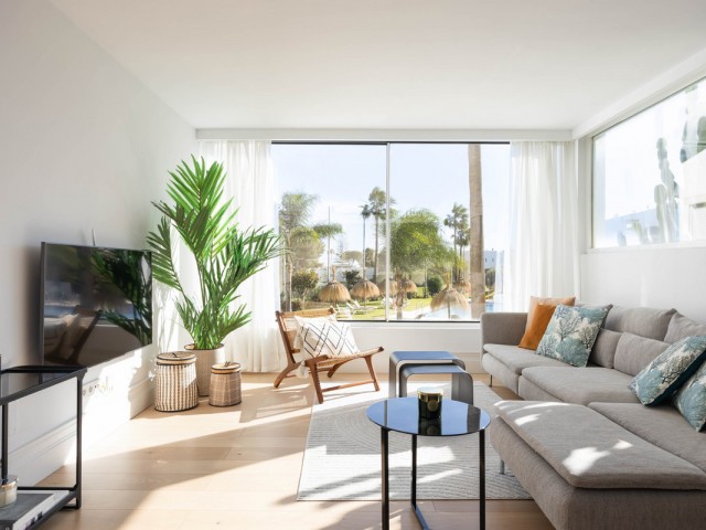 2 Bedrooms Apartment in Nueva Andalucía