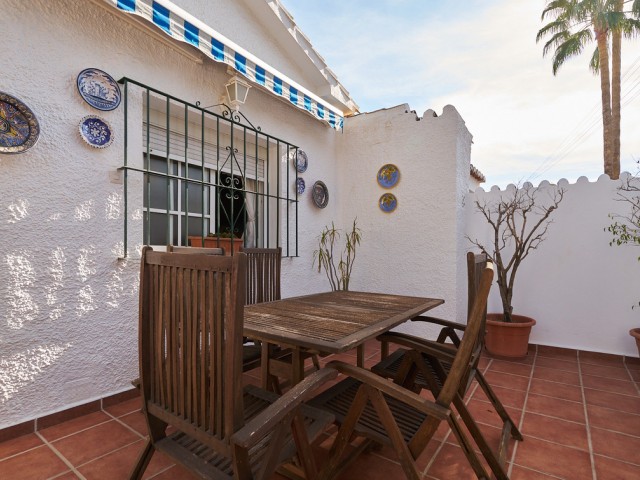 5 Bedrooms Villa in Benalmadena