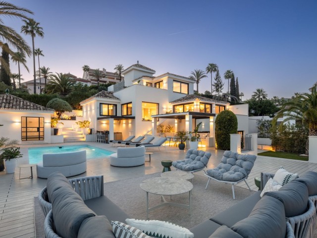 5 Sovrums Villa i Nueva Andalucía