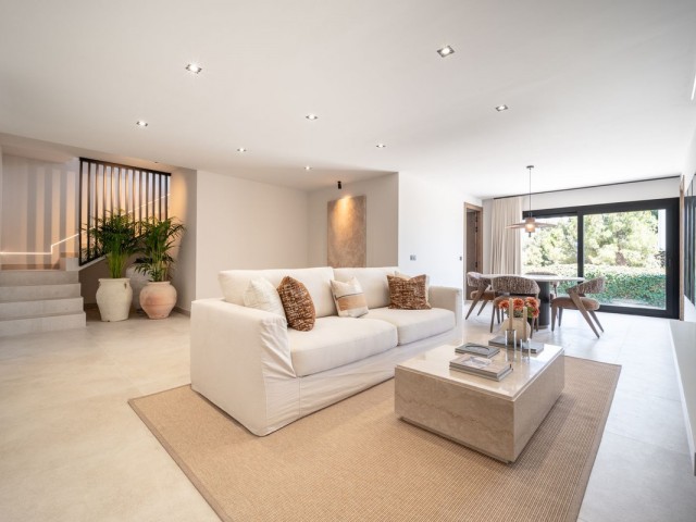 5 Bedrooms Villa in La Cala de Mijas