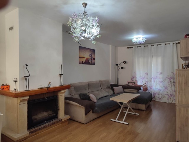 4 Slaapkamer Rijtjeshuis in Alhaurín de la Torre