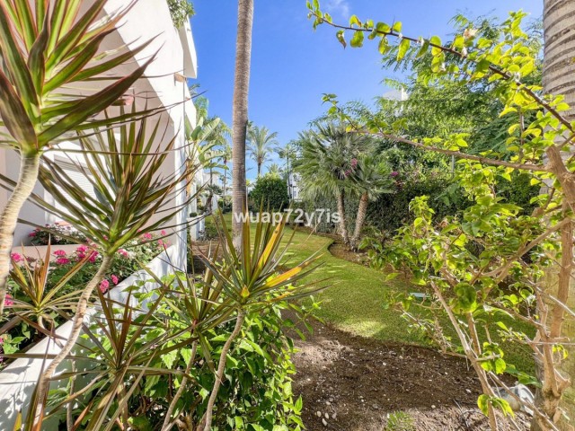 2 Bedrooms Apartment in Benalmadena