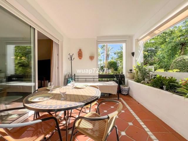 Apartment, Costalita, R5217727