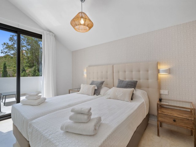 5 Bedrooms Villa in Nueva Andalucía