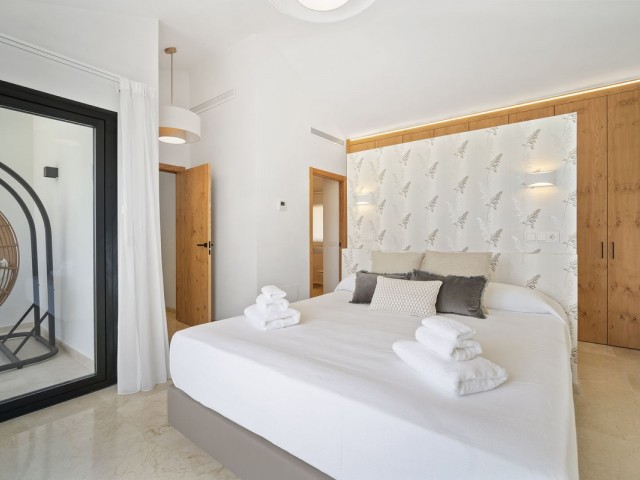 5 Bedrooms Villa in Nueva Andalucía
