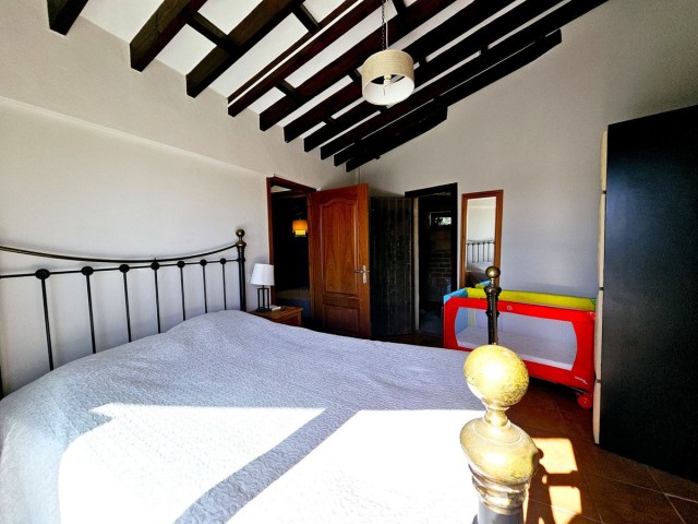 6 Soveroms Villa i Estepona