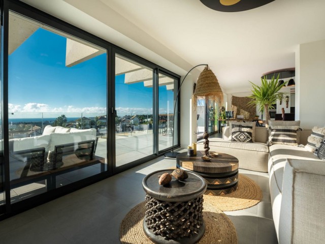 3 Bedrooms Apartment in Estepona