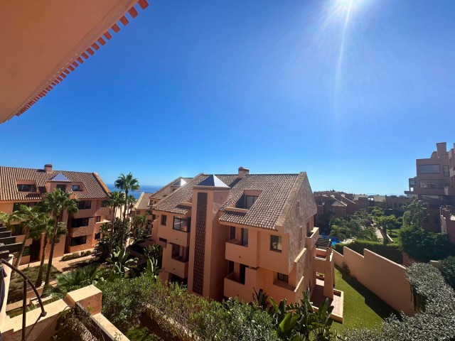 3 Bedrooms Apartment in Calahonda