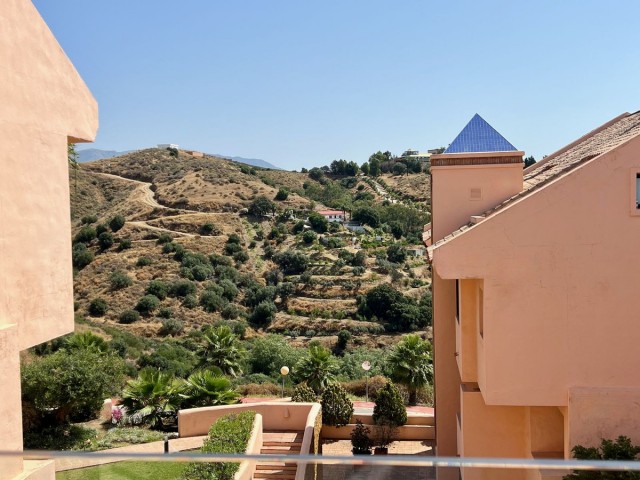 3 Makuuhuoneen Huoneisto Calahonda