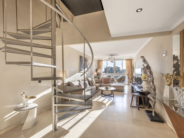 4 Soveroms Leilighet i Puerto Banús