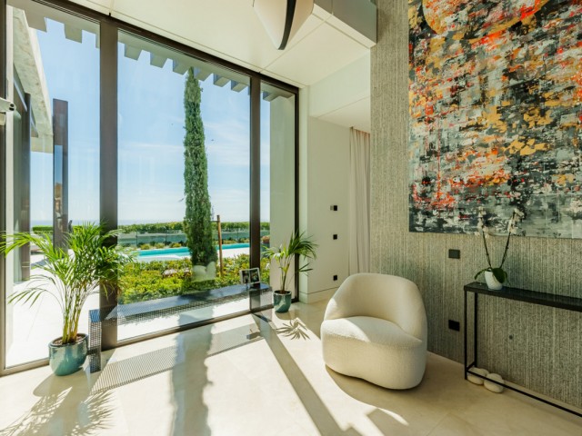 8 Bedrooms Villa in Benahavís