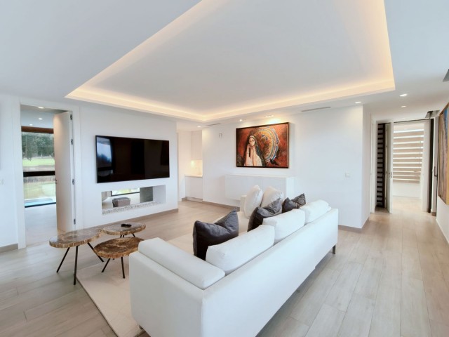 Villa avec 5 Chambres  à San Roque Club