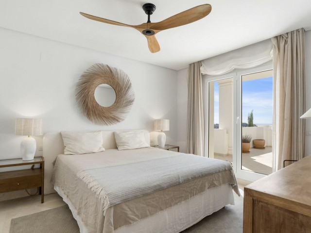 Apartamento con 3 Dormitorios  en Aloha