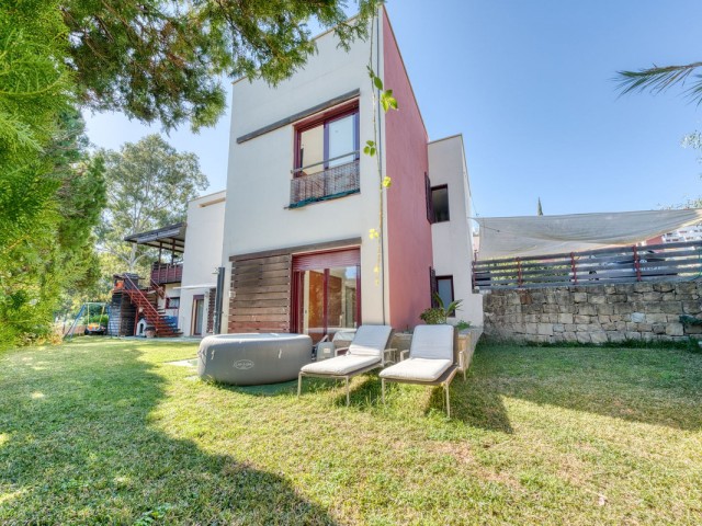 4 Slaapkamer Villa in Selwo