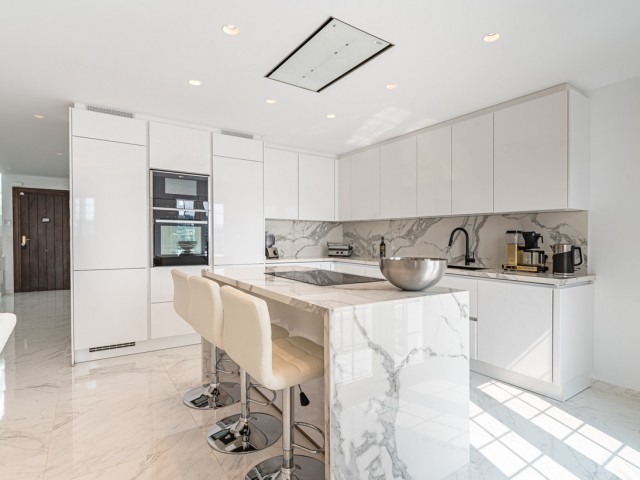 3 Bedrooms Townhouse in Nueva Andalucía