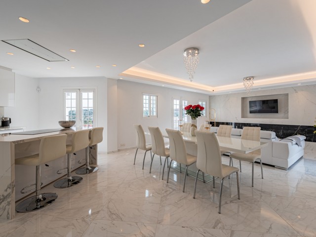 3 Bedrooms Townhouse in Nueva Andalucía